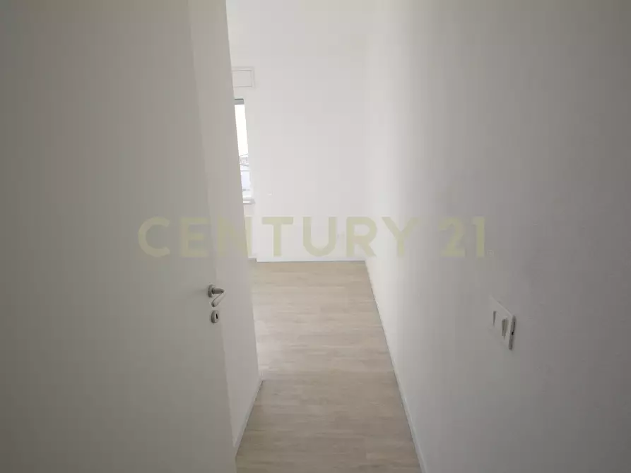Immagine 29 di Pentalocale in vendita  in Viale Giulio Cesare 3 a Grosseto