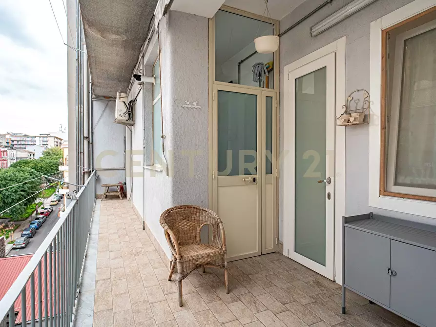 Immagine 12 di Pentalocale in vendita  in Via Rasà 3 a Catania