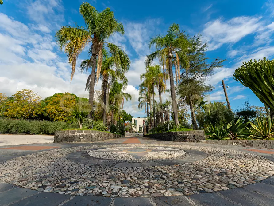 Immagine 4 di Rustico / casale in vendita  in Via Castelnuovo Don Bosco 68 a Acireale