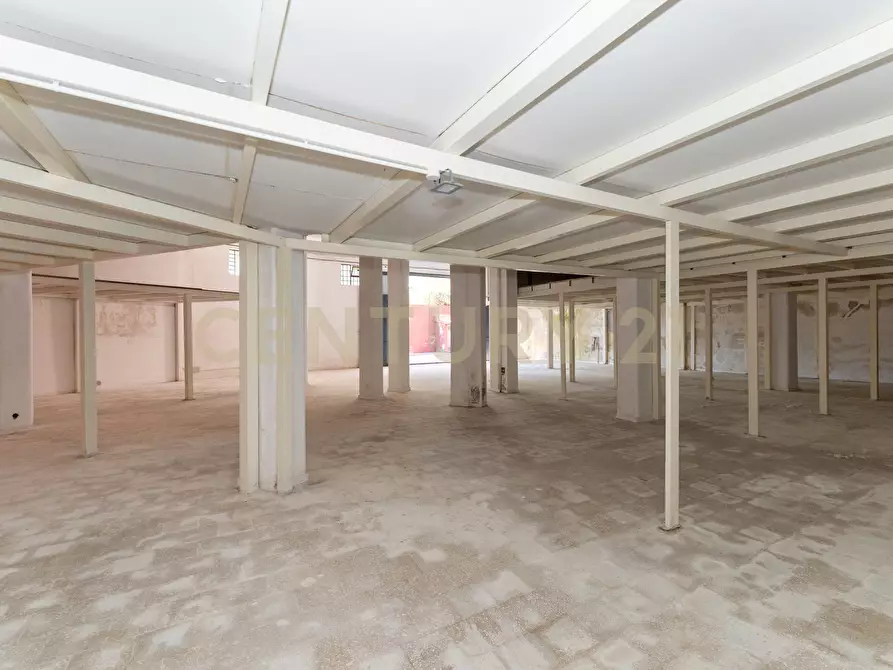 Immagine 36 di Casa indipendente in vendita  in CORSO SAN VITO 141 a Catania