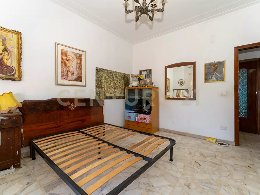 Immagine 47 di Attico in vendita  in Via San Filippo Neri 26 a Catania