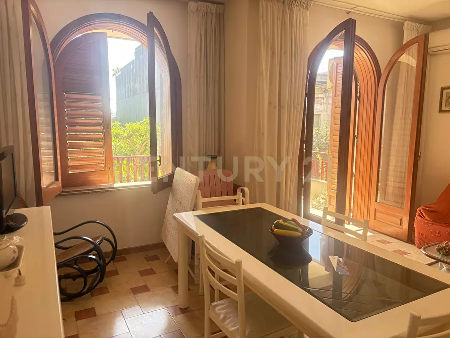 Immagine 8 di Pentalocale in vendita  in Via Francesco Baracca 59 a Riposto