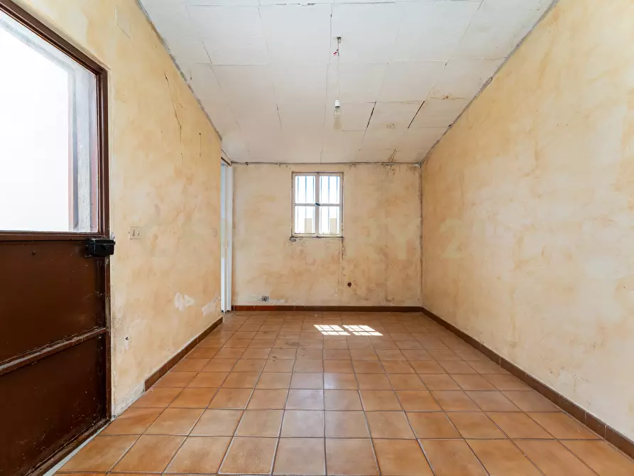 Immagine 47 di Quadrilocale in vendita  in Stradale Cravone 105 a Catania