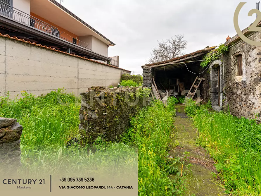 Immagine 29 di Rustico / casale in vendita  in Via Alessandro Manzoni 152 a Viagrande