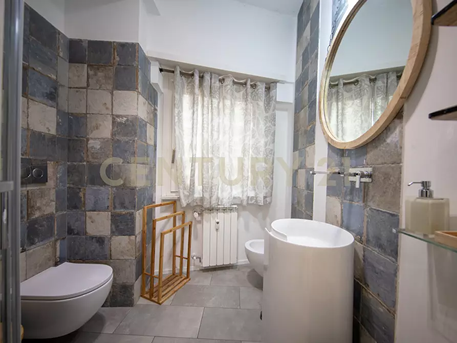 Immagine 19 di Bilocale in vendita  in Via della Bufalotta 15 a Roma