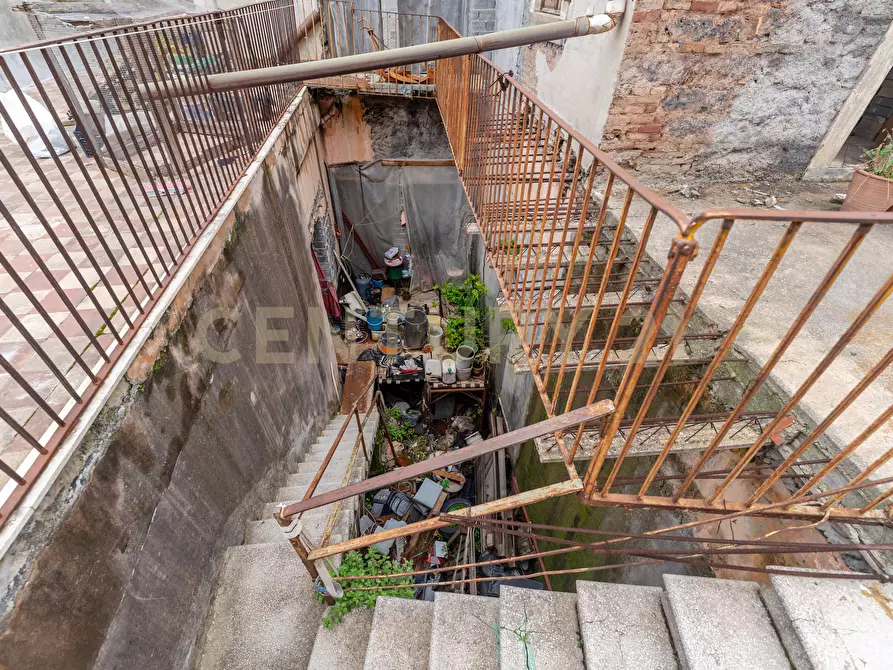 Immagine 27 di Casa indipendente in vendita  in Via Vittorio Veneto 83 a Misterbianco