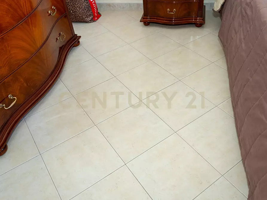 Immagine 36 di Trilocale in vendita  in Via Teocrito 10 a Aci Catena