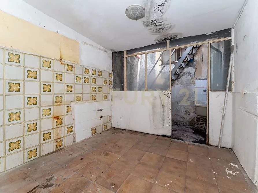 Immagine 24 di Appartamento in vendita  in via del velo 62 62 a Catania