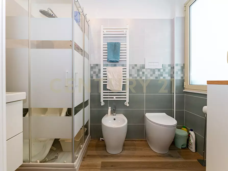 Immagine 31 di Quadrilocale in vendita  in Via Ludovico Ariosto 27 a Acireale