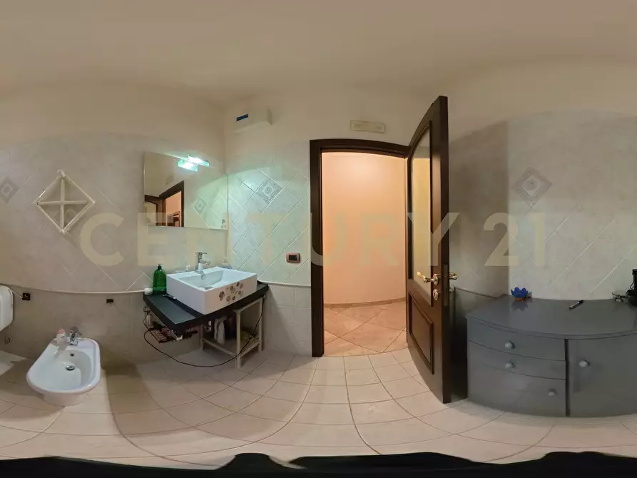 Immagine 54 di Casa bifamiliare in vendita  in Via A. di Sangiuliano 68 a Sant'agata Li Battiati