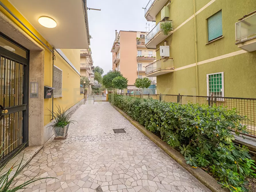 Immagine 23 di Monolocale in vendita  in Via Teodolfo Mertel 19 a Roma