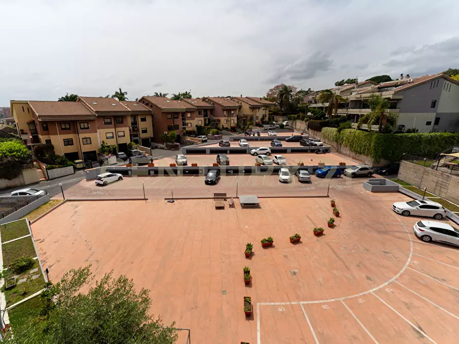 Immagine 80 di Quadrilocale in vendita  in Viale Giuseppe Lainò 7 a Catania