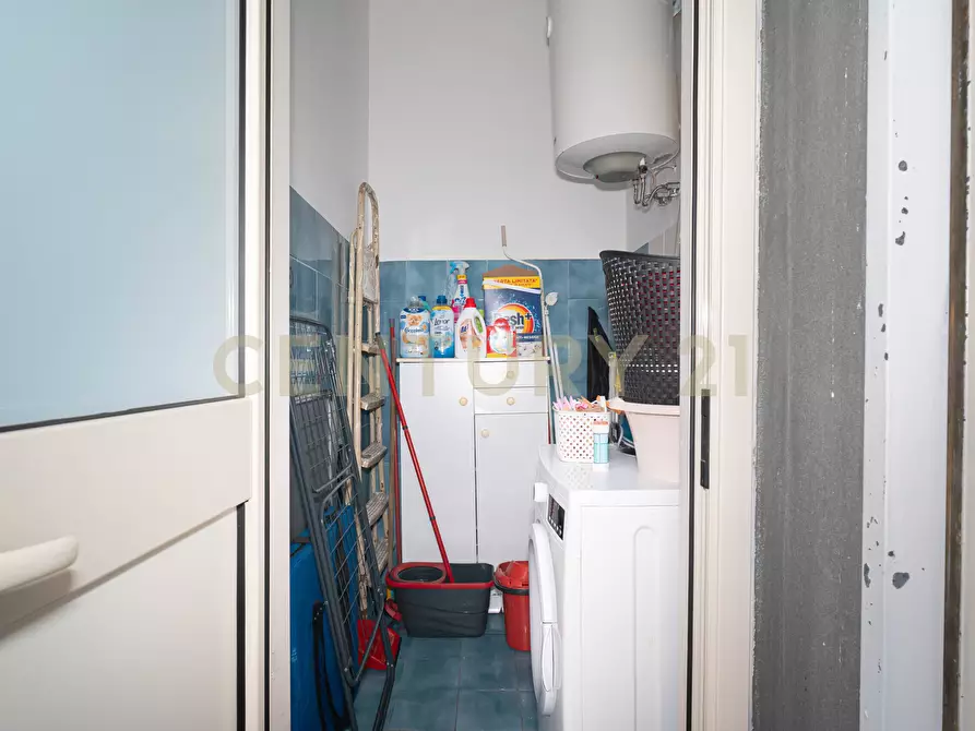 Immagine 13 di Appartamento in vendita  in Via delle Robinie 4 a Catania