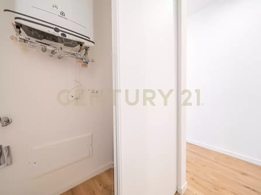 Immagine 24 di Trilocale in vendita  in Via Carlo Dossi 80 a Roma