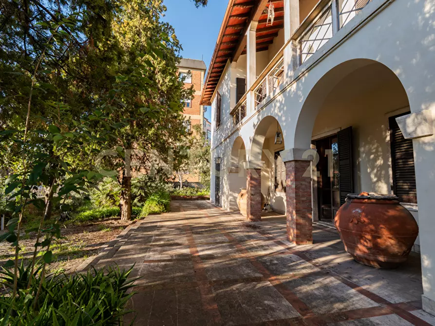 Immagine 34 di Villa in vendita  in Via Fratelli Bandiera a Grosseto