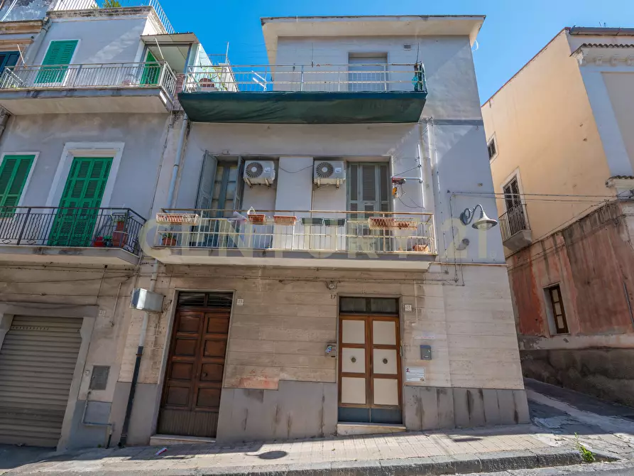 Immagine 33 di Appartamento in vendita  in Via Notaro Jacopo 27 a Lentini