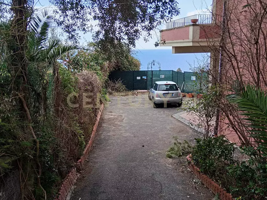 Immagine 87 di Villa in vendita  in manzella sn a Aci Castello