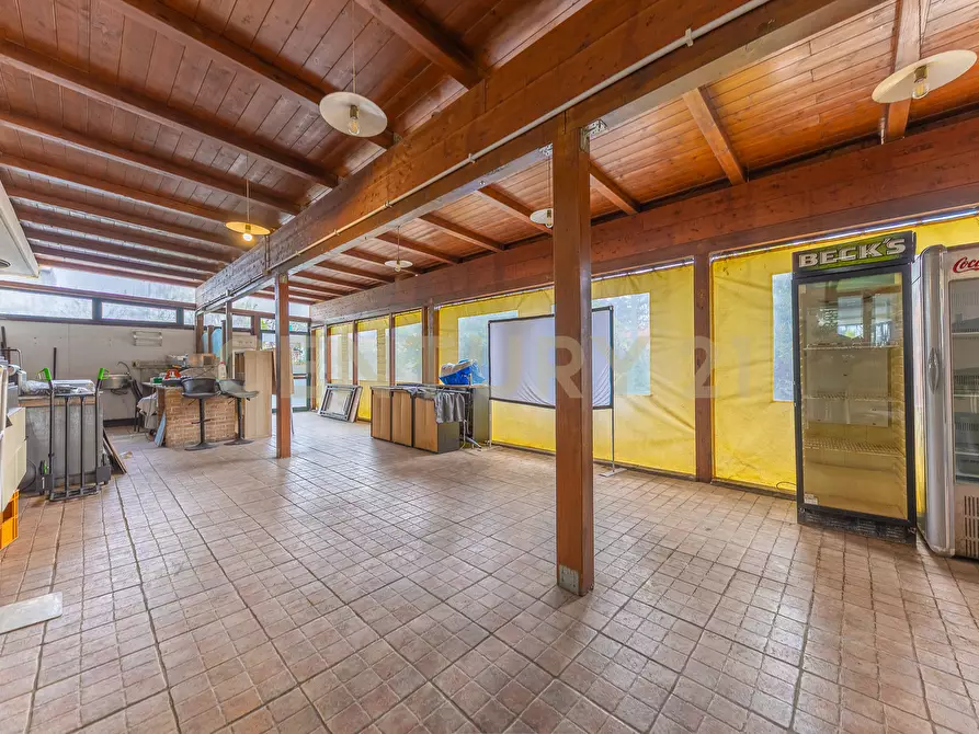 Immagine 29 di Attività commerciale in vendita  in Via Fratelli Maristi 14 a Roma