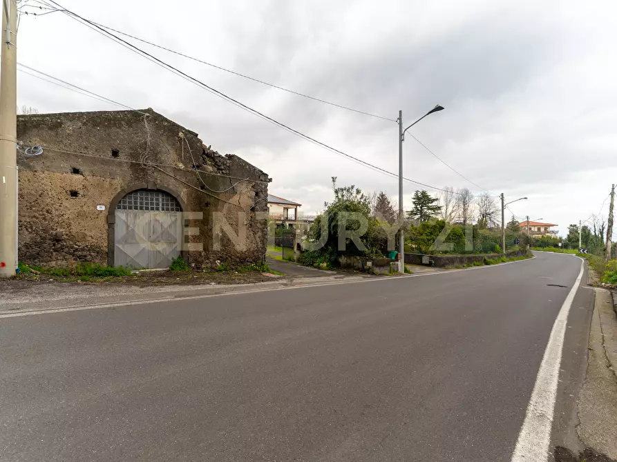 Immagine 12 di Casa indipendente in vendita  in Via Armando Diaz 262 a Zafferana Etnea