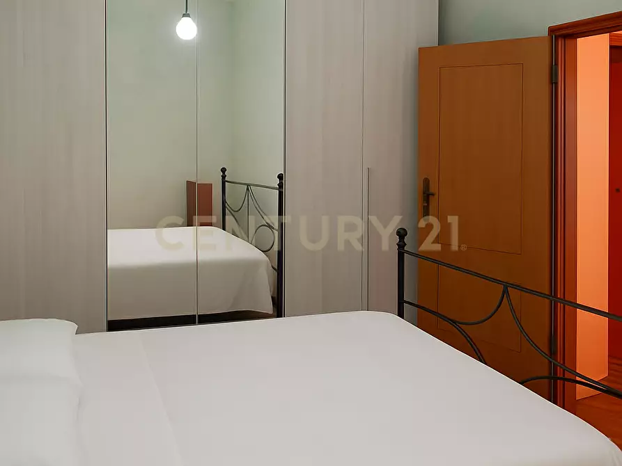 Immagine 16 di Bilocale in vendita  in Via Amiata 132 a Castiglione D'orcia