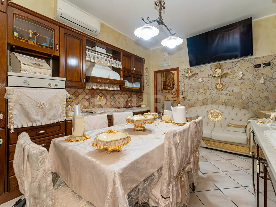 Immagine 35 di Appartamento in vendita  in Via Aurora 5 a Catania