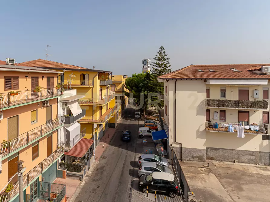 Immagine 24 di Trilocale in vendita  in Via dei Sanguinelli 11 a Catania