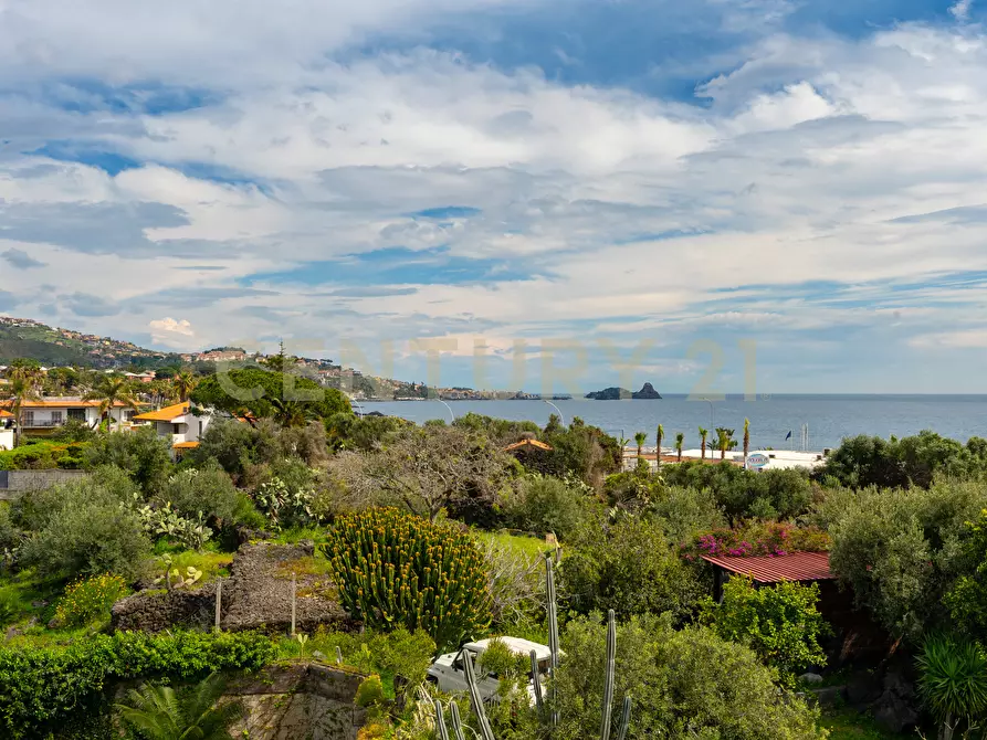 Immagine 66 di Villa in vendita  in Via G. Pezzana 11 a Aci Castello