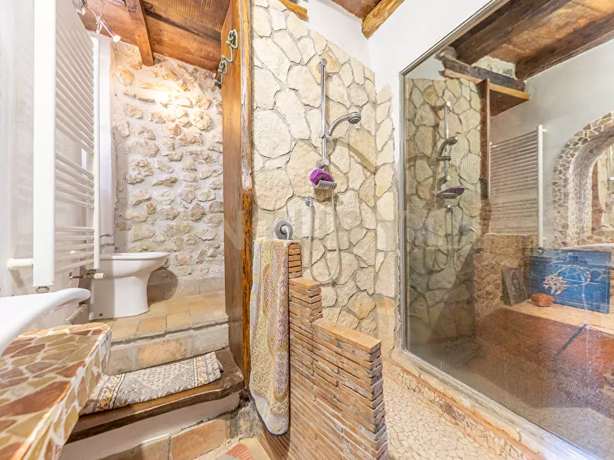 Immagine 51 di Rustico / casale in vendita  in Via Monte Scalambra a Serrone