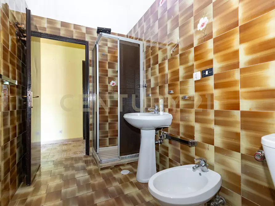 Immagine 36 di Appartamento in vendita  in Via Giovanni da Verrazzano 160 a Catania