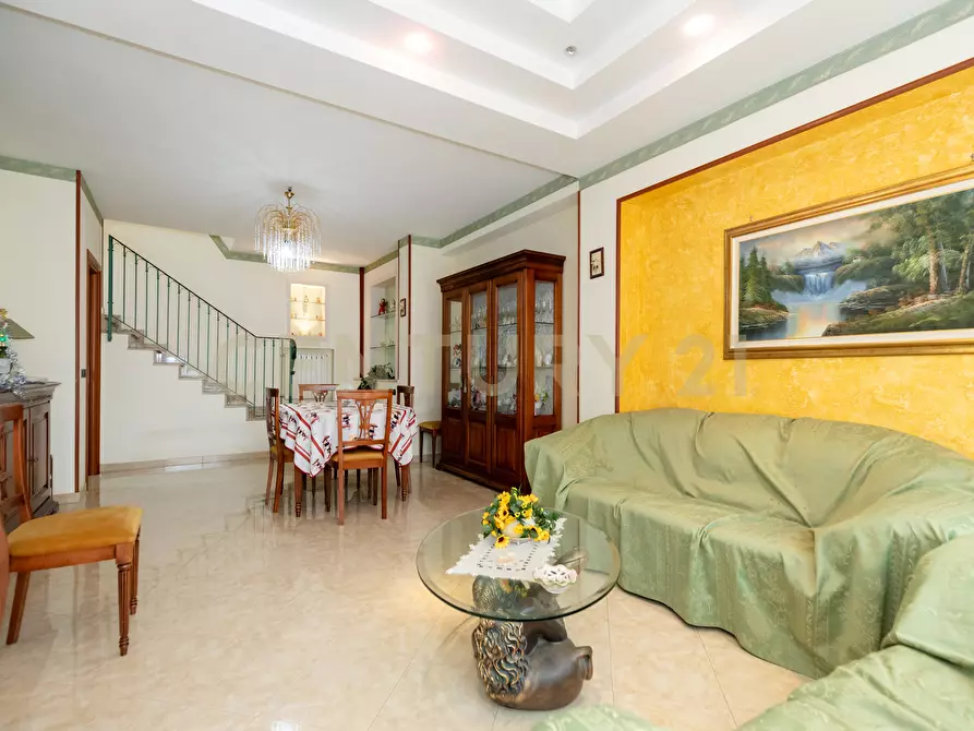 Immagine 9 di Casa indipendente in vendita  in Via Ulivi 89 a San Gregorio Di Catania