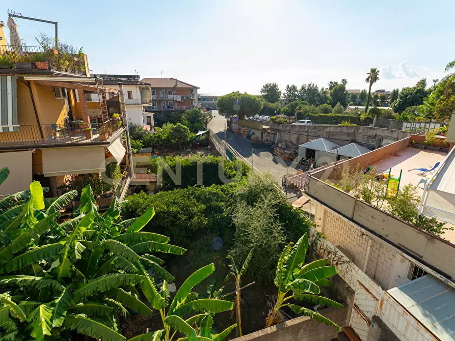 Immagine 35 di Appartamento in vendita  in Via Firenze 99 a Aci Castello