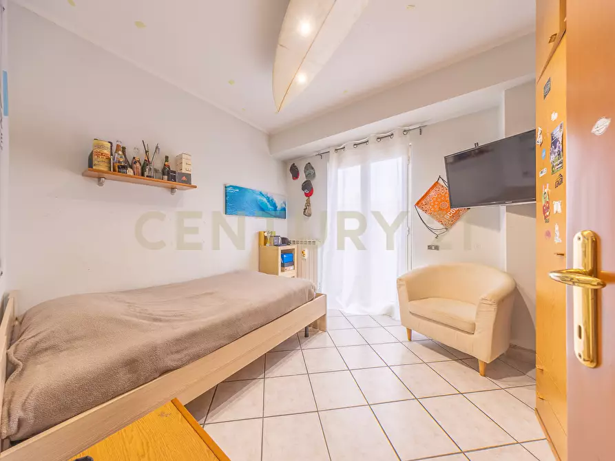 Immagine 21 di Pentalocale in vendita  in Via Ticino 55 a Anzio