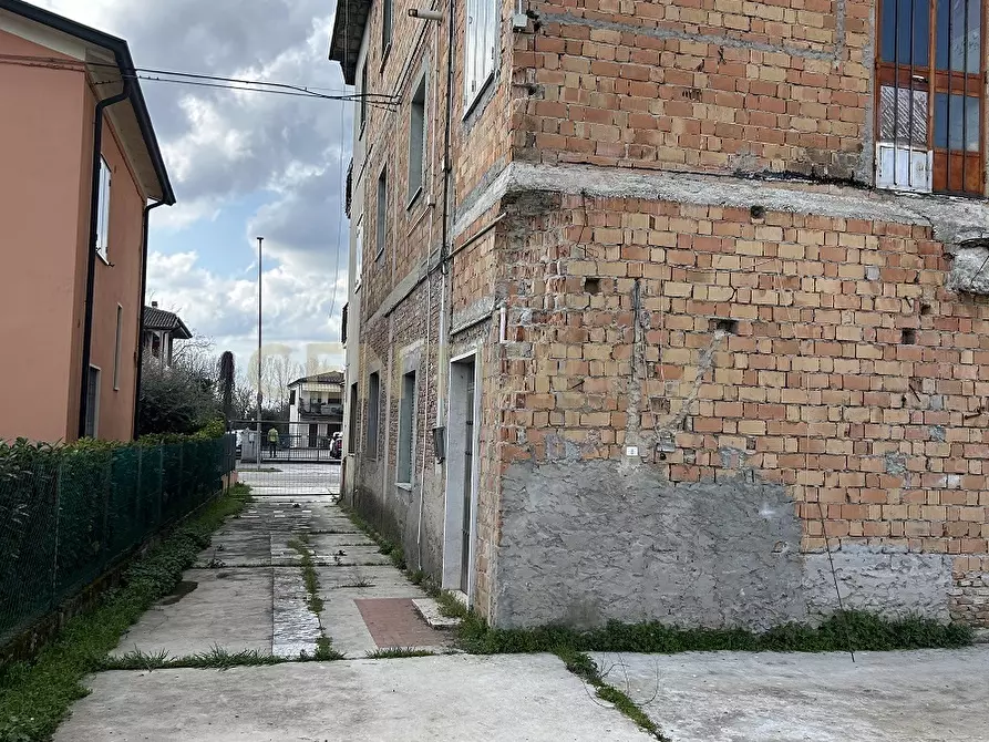Immagine 8 di Palazzo in vendita  in Via Roma 85 a Isola Della Scala