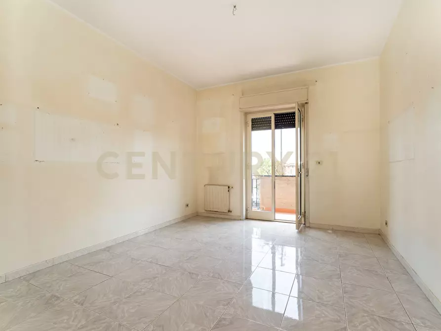 Immagine 12 di Pentalocale in vendita  in Via Stefano Vitale 12 a Catania