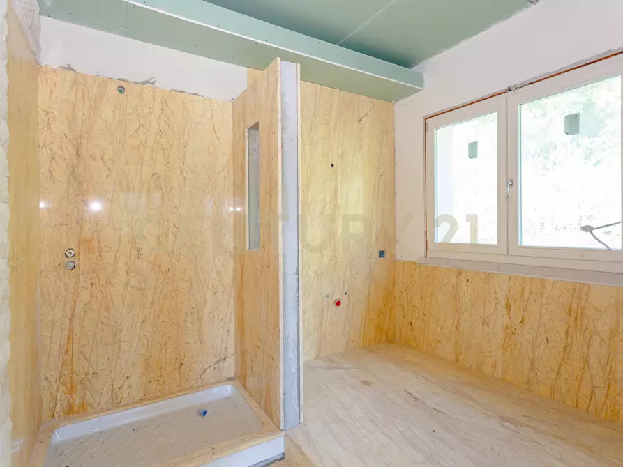 Immagine 21 di Villa in vendita  in Via Casalrosato 19 a Valverde