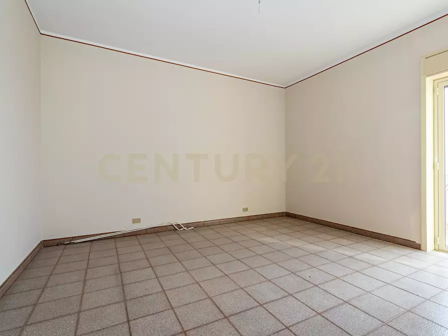 Immagine 9 di Pentalocale in vendita  in Via Casale dei Greci 34 a Adrano