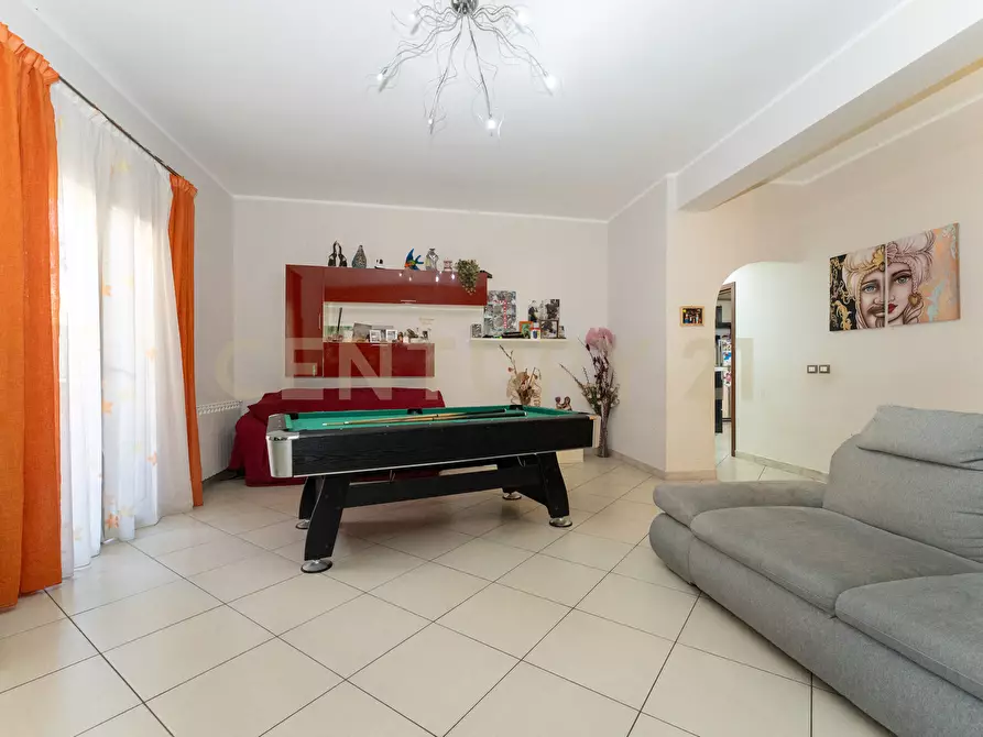 Immagine 15 di Pentalocale in vendita  in Via Cesare Battisti 34 a Belpasso