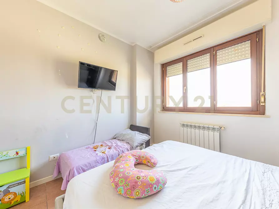 Immagine 28 di Bilocale in vendita  in Via Raffaello Liberti 163 a Roma