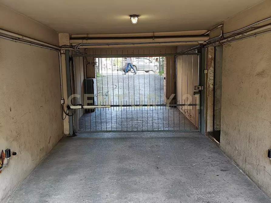 Immagine 26 di Pentalocale in vendita  in Stradone Santa Lucia 109 a Verona