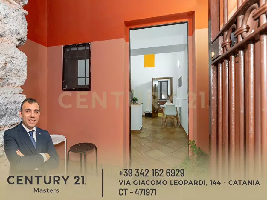 Immagine 24 di Bilocale in vendita  in Via Fornaciai 12 a Catania