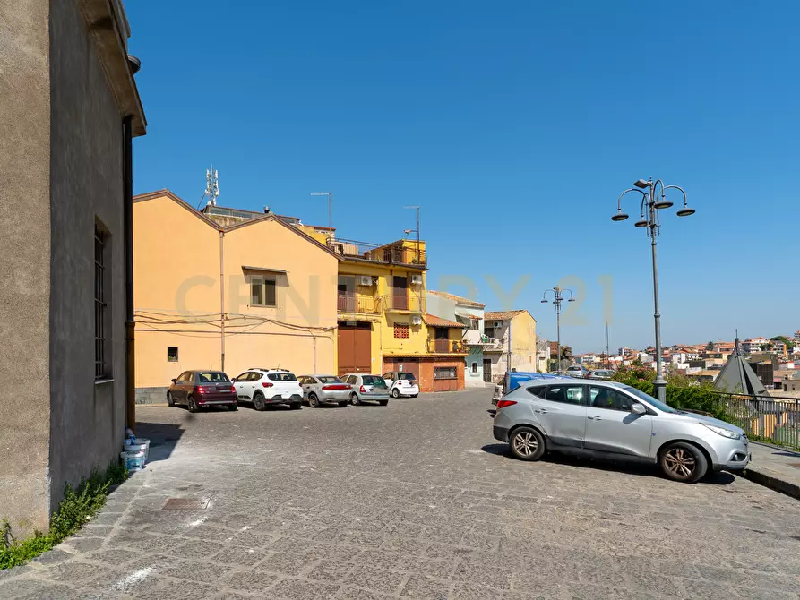 Immagine 37 di Rustico / casale in vendita  in Via Alessandro Manzoni 10 a Motta Sant'anastasia