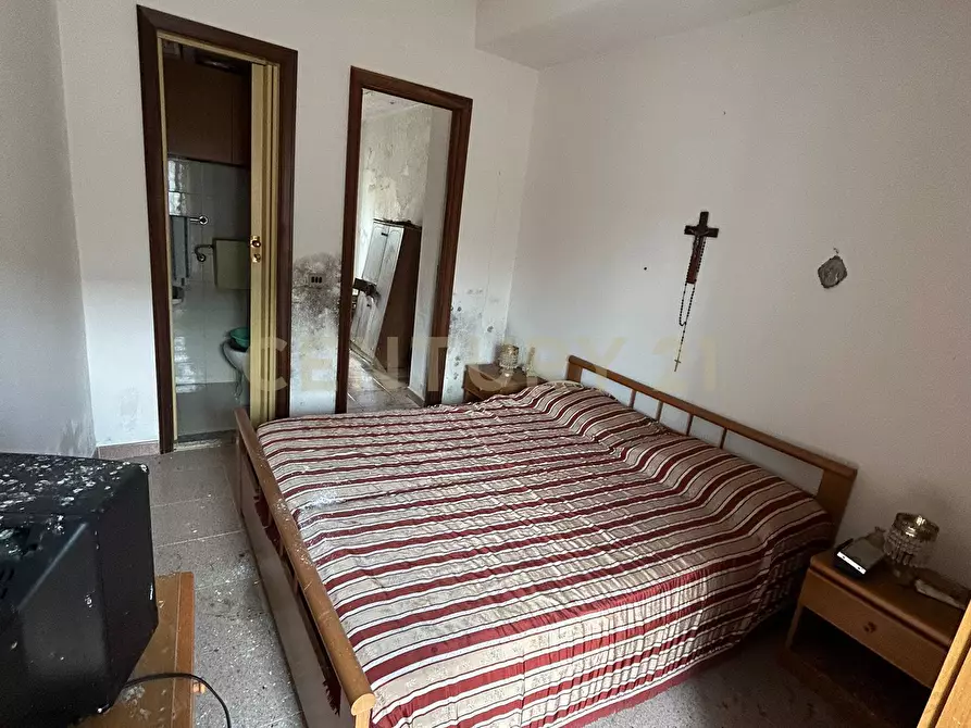 Immagine 11 di Casa indipendente in vendita  in Via Roma a Floresta