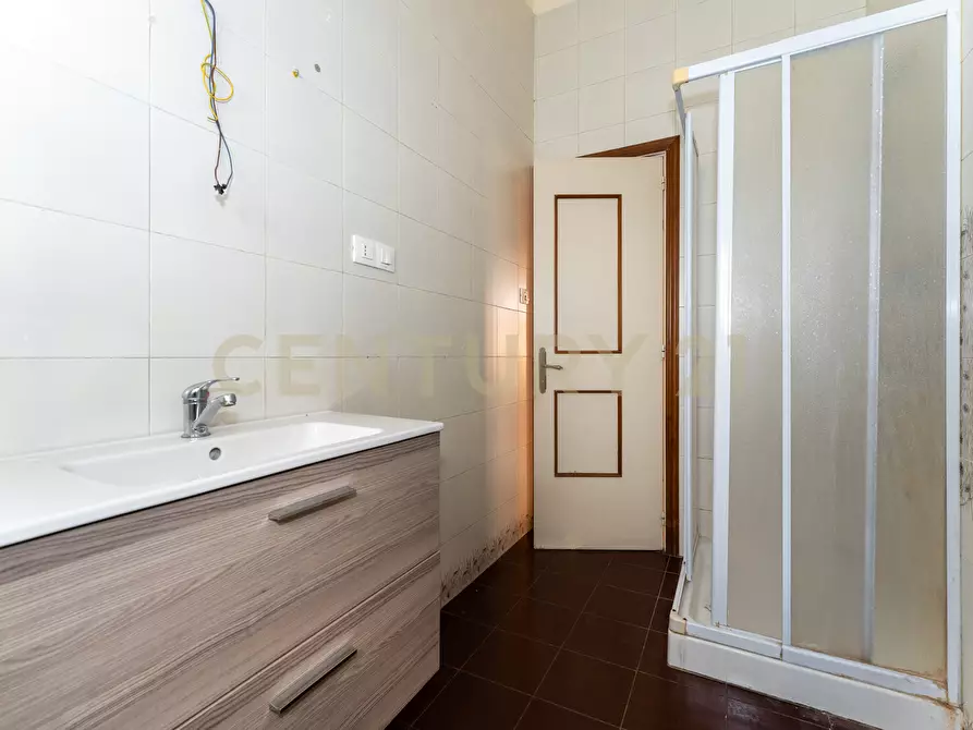 Immagine 16 di Quadrilocale in vendita  in Via Enna 15 a Catania