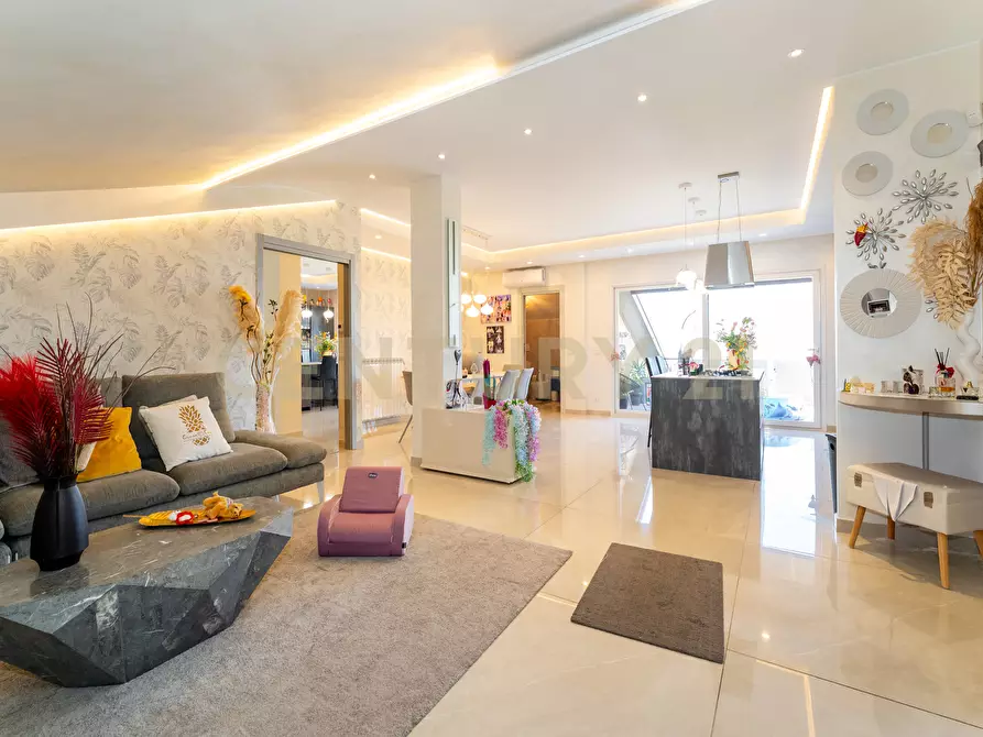 Immagine 136 di Casa indipendente in vendita  in via cristoforo colombo 19 a San Pietro Clarenza