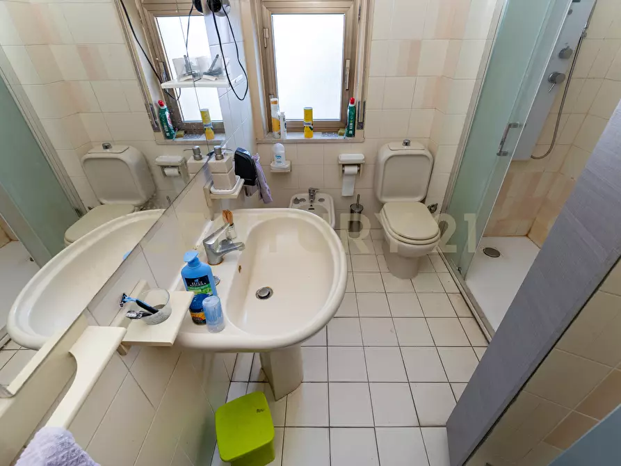 Immagine 14 di Quadrilocale in vendita  in Via Garibaldi 224 a Calatabiano