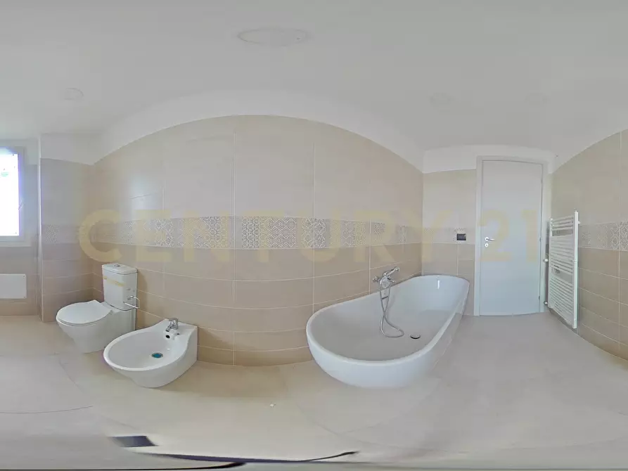 Immagine 59 di Mansarda in vendita  in Via Turati 13 a Belpasso