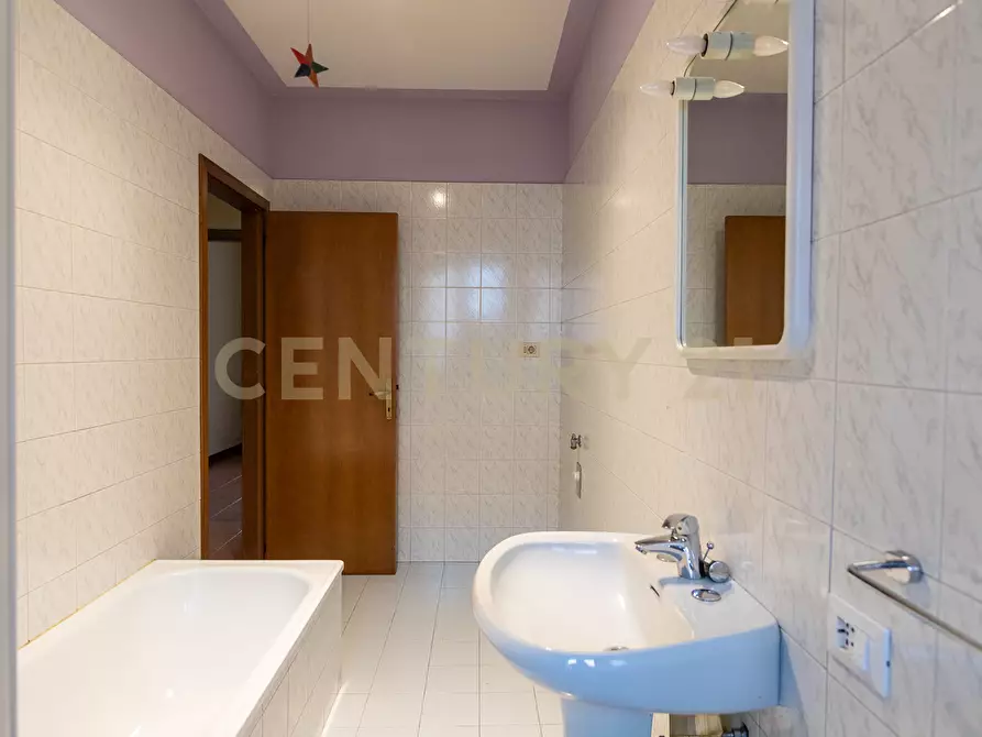 Immagine 21 di Pentalocale in vendita  in Via A. Vignali 16 a Siena