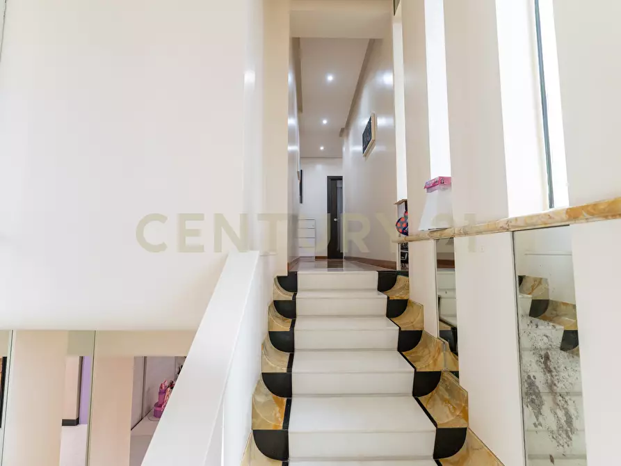 Immagine 46 di Villa in vendita  in Via G. Pezzana 11 a Aci Castello