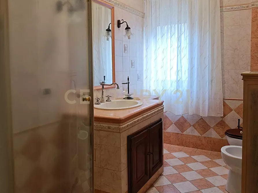 Immagine 12 di Trilocale in vendita  in Via Gorizia 115 a Abbadia San Salvatore