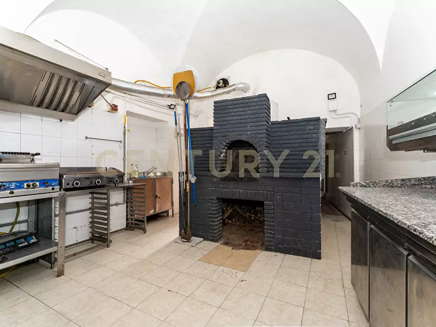 Immagine 13 di Pizzeria / Pub in vendita  in Via Duca Degli Abruzzi 1666 a Catania